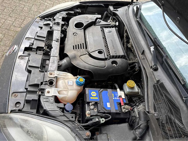 Fiat - punto - evo 1.3 m-jet lounge - personenauto -2015 - afbeelding 5 van  13