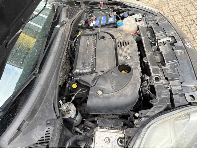 Fiat - punto - evo 1.3 m-jet lounge - personenauto -2015 - afbeelding 8 van  13