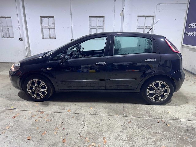 Fiat - punto evo - 0.9 twinair easy - 22-xdr-2 - afbeelding 11 van  18