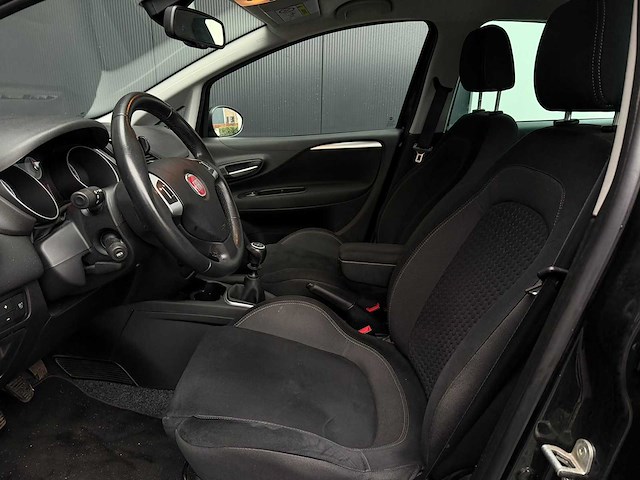 Fiat - punto evo - 0.9 twinair lounge - car - 2017|nv-953-b|iaw - afbeelding 3 van  21