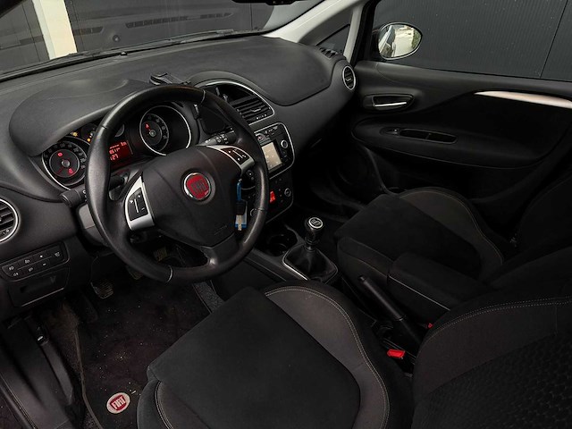 Fiat - punto evo - 0.9 twinair lounge - car - 2017|nv-953-b|iaw - afbeelding 4 van  21