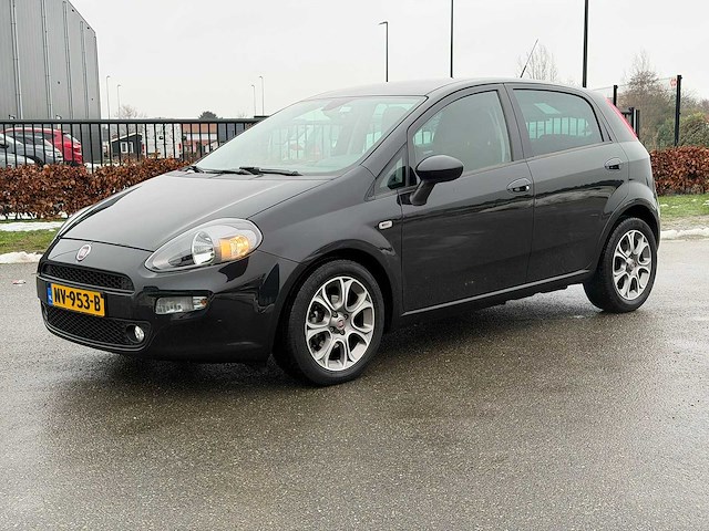 Fiat - punto evo - 0.9 twinair lounge - car - 2017|nv-953-b|iaw - afbeelding 1 van  21