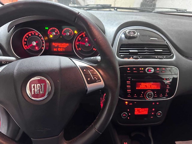 Fiat - punto evo - 0.9 twinair lounge - gf-791-n - afbeelding 2 van  19