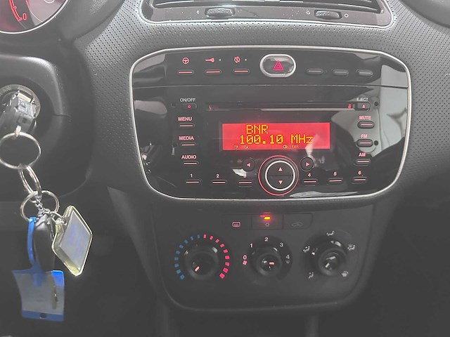 Fiat - punto evo - 1.3 m-jet dynamic - 57-rxp-2- 2011 - afbeelding 5 van  16