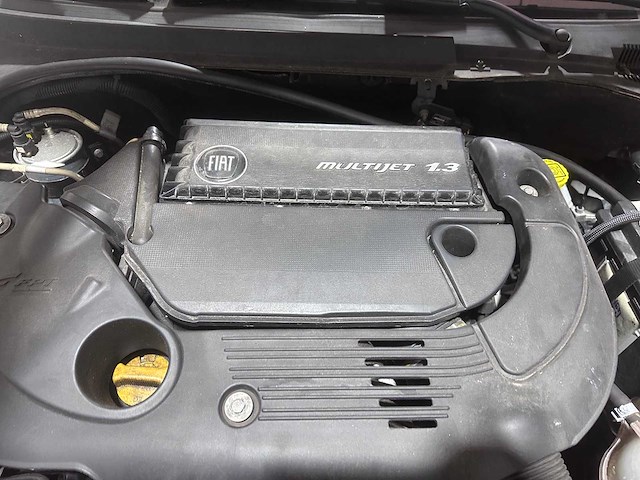 Fiat - punto evo - 1.3 m-jet dynamic - 57-rxp-2- 2011 - afbeelding 8 van  16
