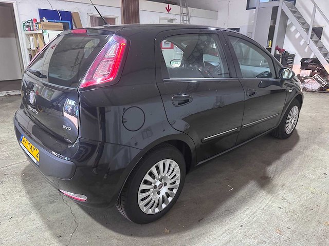Fiat - punto evo - 1.3 m-jet dynamic - 57-rxp-2- 2011 - afbeelding 11 van  16
