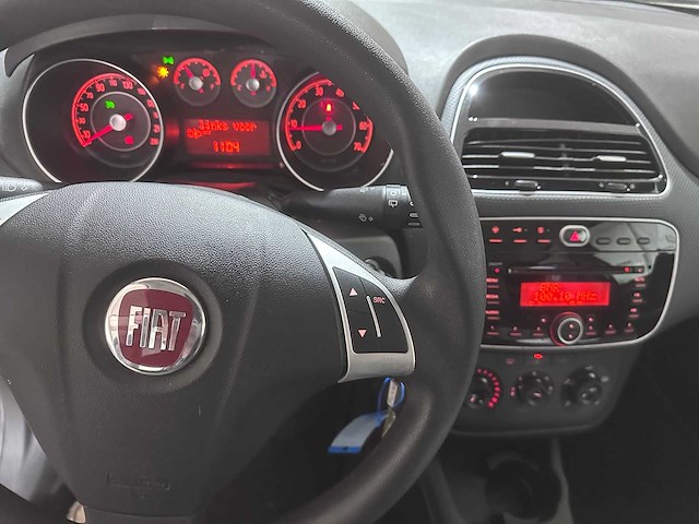 Fiat - punto evo - 1.3 m-jet dynamic - 57-rxp-2- 2011 - afbeelding 15 van  16