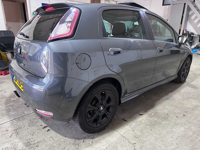 Fiat - punto evo - 1.3 m-jet lounge - 20-thj-5- 2012 - afbeelding 11 van  16