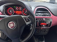 Fiat - punto evo - 1.3 m-jet racing - 07-shn-4 - afbeelding 2 van  19