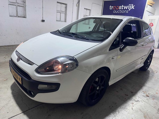 Fiat - punto evo - 1.3 m-jet racing - 07-shn-4 - afbeelding 1 van  19