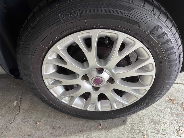 Fiat - punto evo - 1.4-16v m-air emot. - 55-ljb-2- 2010 - afbeelding 4 van  8