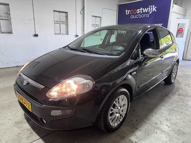 Fiat - punto evo - 1.4-16v m-air emot. - 55-ljb-2- 2010 - afbeelding 1 van  8