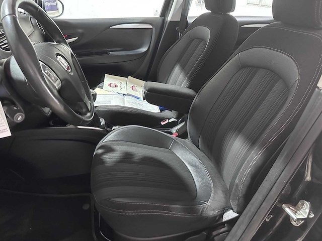 Fiat - punto evo - 1.4-16v m-air emot. - 55-ljb-2- 2010 - afbeelding 5 van  18