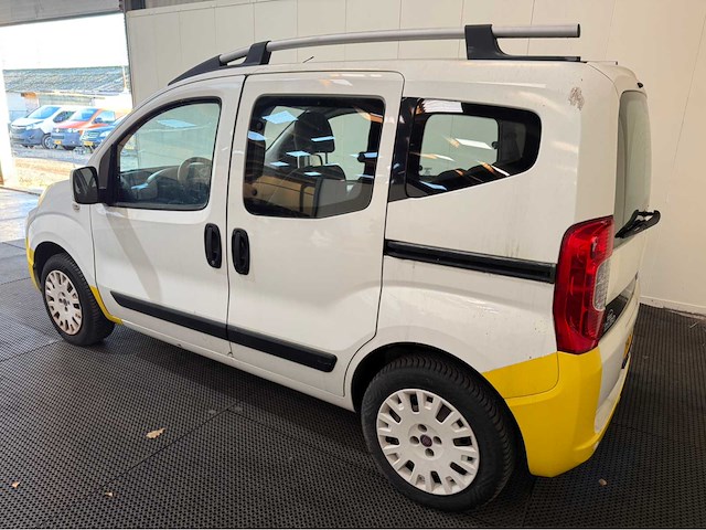 Fiat - qubo - cng - personenauto - 2012 - afbeelding 24 van  29
