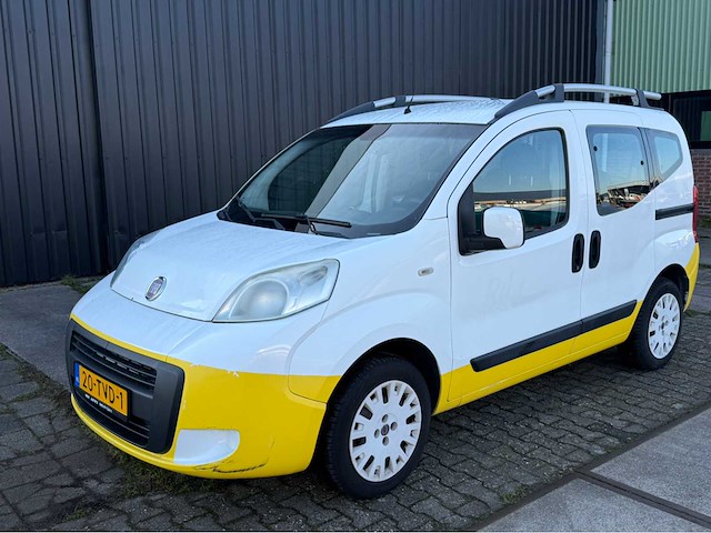 Fiat - qubo - cng - personenauto - 2012 - afbeelding 1 van  5