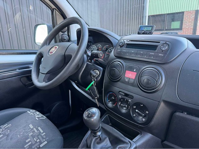 Fiat - qubo - cng - personenauto - 2012 - afbeelding 3 van  23