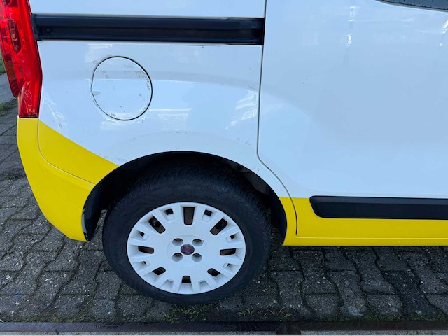Fiat - qubo - cng - personenauto - 2012 - afbeelding 9 van  23