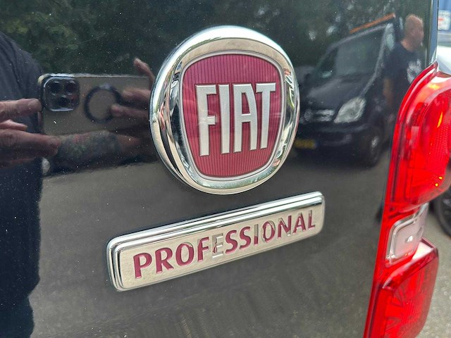 Fiat - scudo - duits - afbeelding 2 van  28