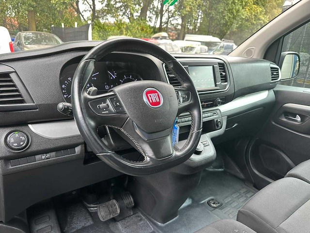 Fiat - scudo - duits - afbeelding 17 van  28