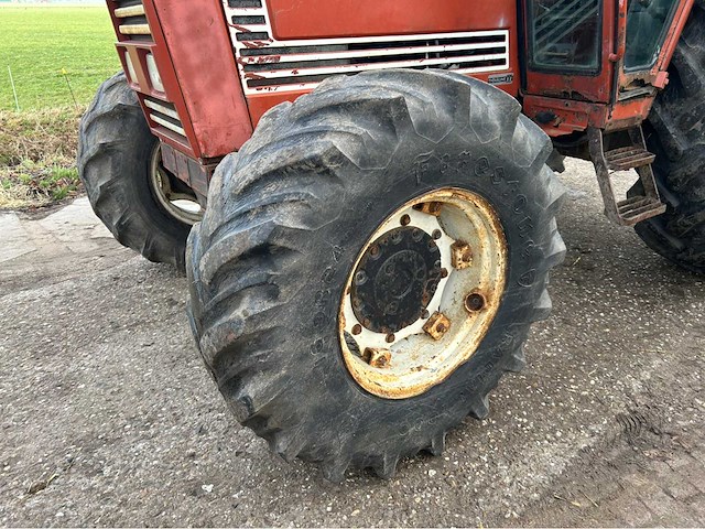 Fiat 100-90 vierwielaangedreven landbouwtractor - afbeelding 6 van  20
