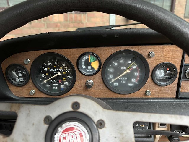 Fiat 124 spider turbo 2.0 1982 - afbeelding 9 van  28