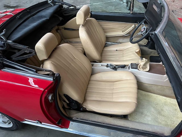 Fiat 124 spider turbo 2.0 1982 - afbeelding 16 van  28