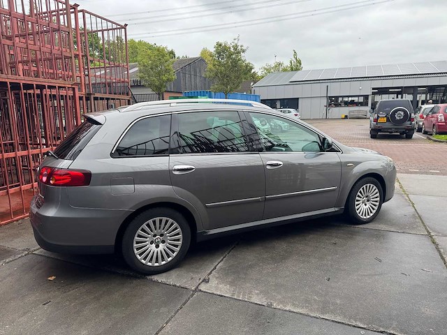 Fiat 2008 croma 1.9 jtd corp.premium 49-zn-gk - afbeelding 9 van  14