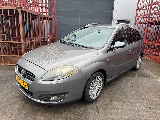 Fiat 2008 croma 1.9 jtd corp.premium 49-zn-gk - afbeelding 1 van  17