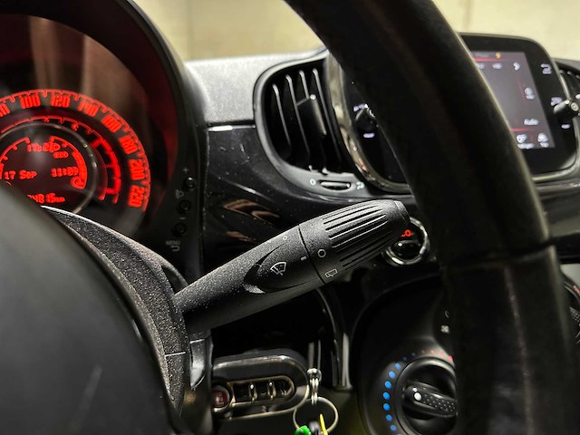 Fiat 500 0.9 twinair t lounge 80pk 2017, pt-404-n - afbeelding 18 van  38