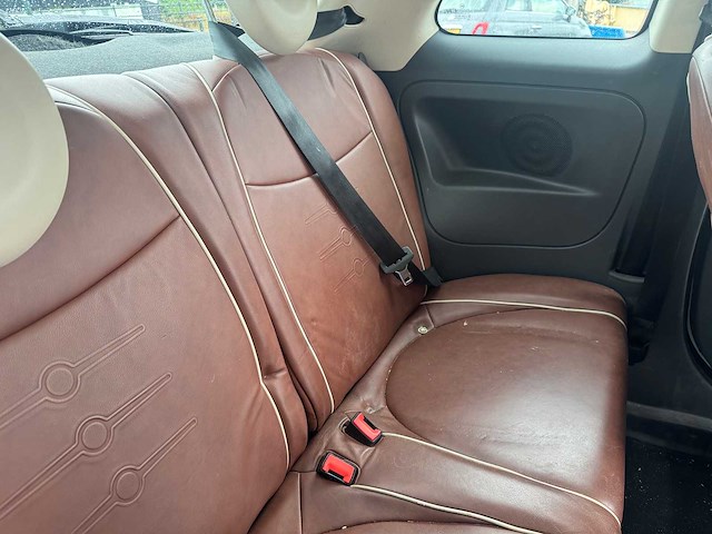 Fiat 500 1.2 pano lounge automaat 18-knb-2 - afbeelding 1 van  1