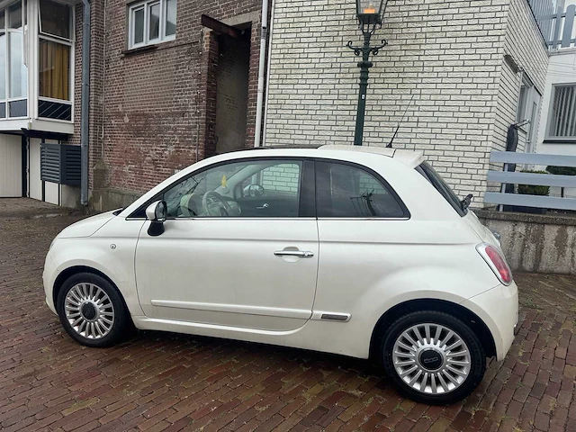 Fiat 500 1.2 pano lounge automaat 18-knb-2 - afbeelding 10 van  17