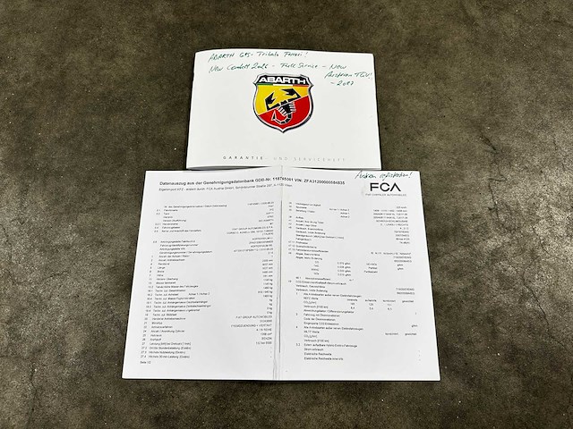Fiat 500 abarth 695 tributo ferrari 180pk 2011 (195/1695) - afbeelding 44 van  51