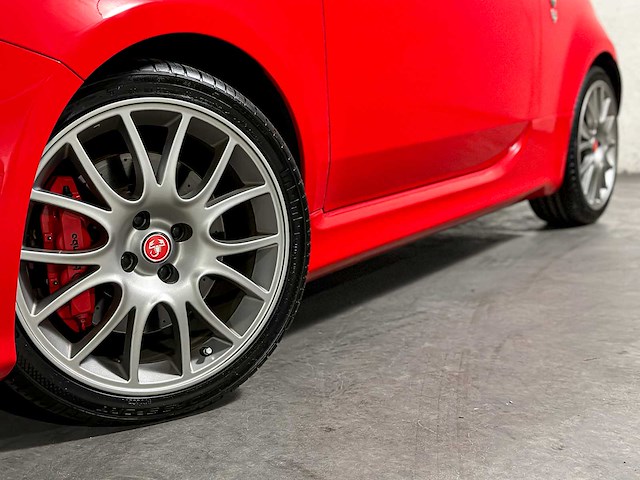 Fiat 500 abarth 695 tributo ferrari 180pk 2011 (195/1695) - afbeelding 48 van  51