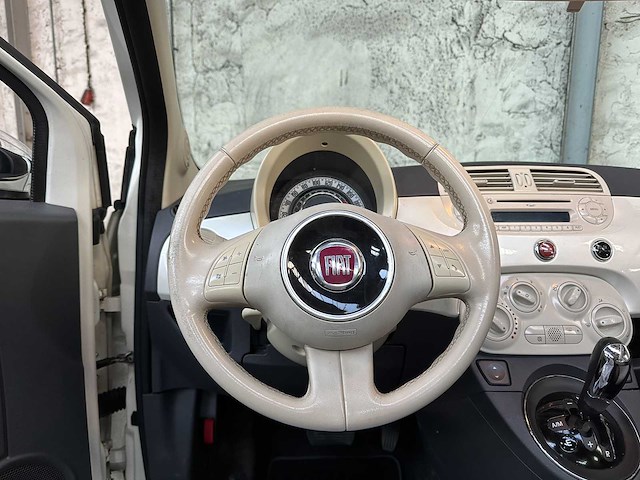 Fiat 500 c 1.2 lounge 69pk 2010 -automaat-, 54-nbt-1 - afbeelding 8 van  34
