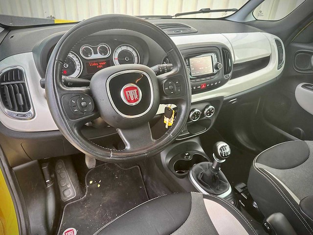 Fiat 500 l 0.9 twinair trekking; 1-tgx-74 - afbeelding 13 van  16