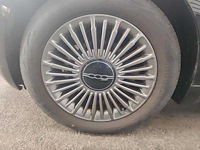 Fiat 500 red 24 kwh automaat, n-310-pv - afbeelding 7 van  10