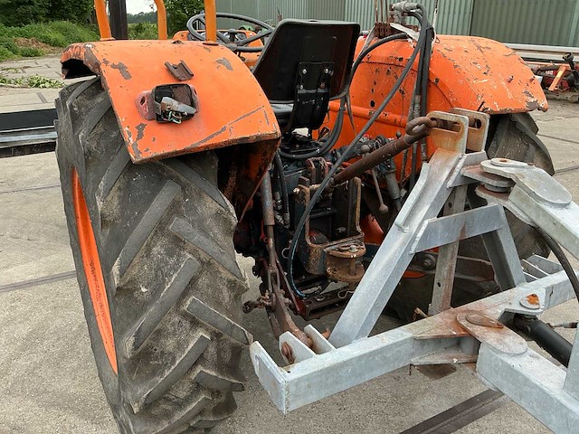 Fiat 500 voertrekker oldtimer tractor - afbeelding 3 van  22