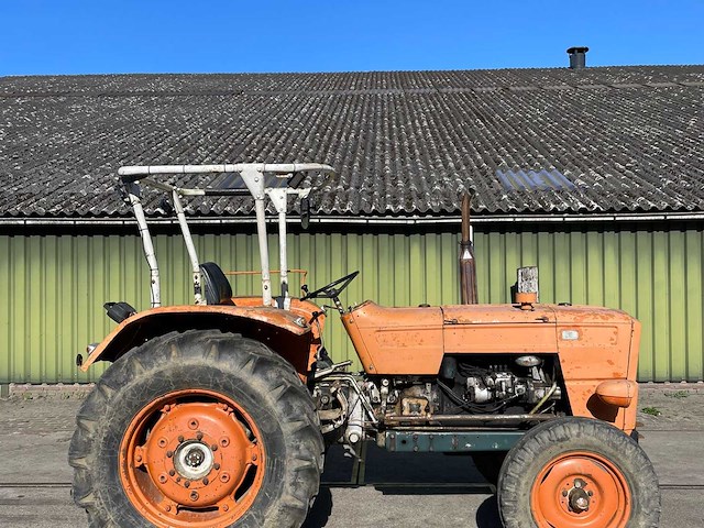 Fiat 615 oldtimer tractor - afbeelding 8 van  12