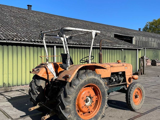 Fiat 615 oldtimer tractor - afbeelding 9 van  12