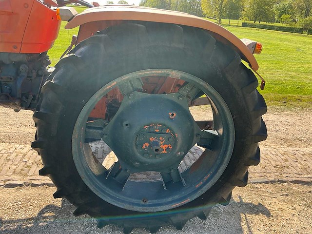 Fiat 640 tractor - afbeelding 3 van  21