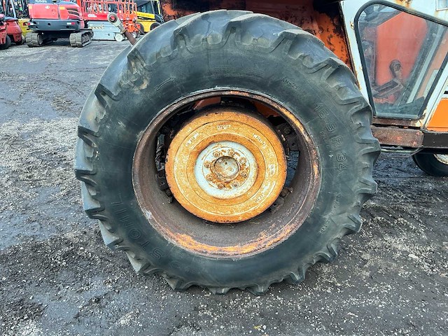 Fiat 780/8 tweewielaangedreven landbouwtractor - afbeelding 3 van  27