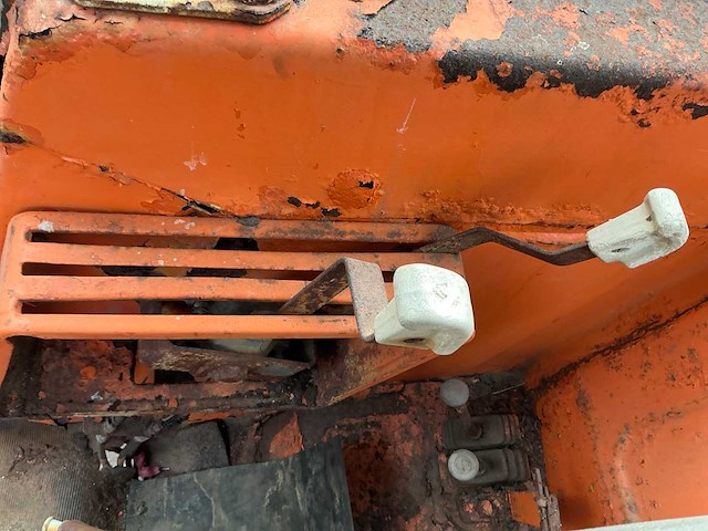 Fiat 780/8 tweewielaangedreven landbouwtractor - afbeelding 16 van  27