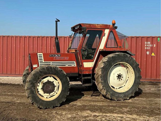 Fiat 880dt 5 vierwiel aangedreven landbouwtractor 1980 - afbeelding 1 van  2