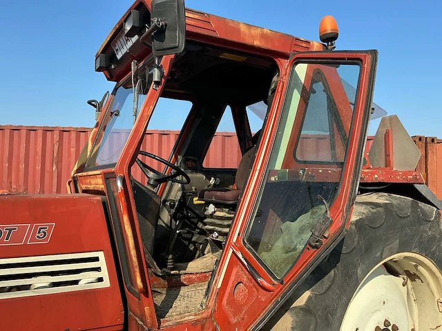 Fiat 880dt 5 vierwiel aangedreven landbouwtractor 1980 - afbeelding 11 van  31