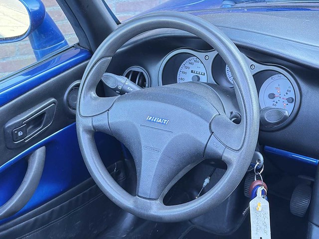 Fiat barchetta 1.8-16v edizione2000 | 56-xf-nr - afbeelding 18 van  21