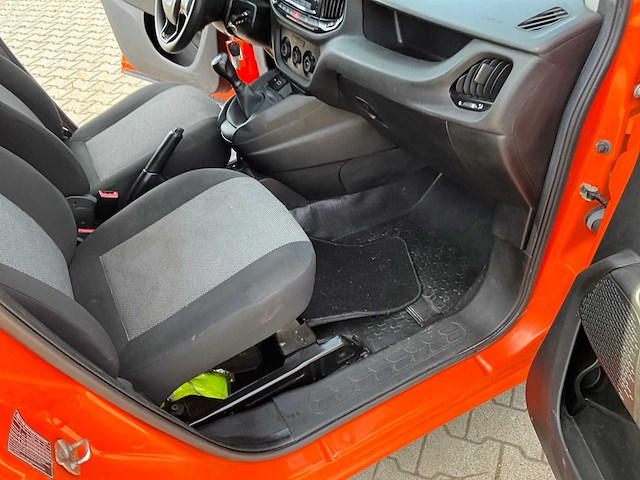Fiat bedrijfswagen - afbeelding 24 van  38