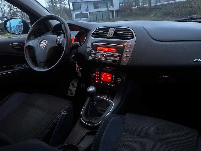 Fiat bravo 1.4 t jet business, jv-670-z - afbeelding 19 van  22