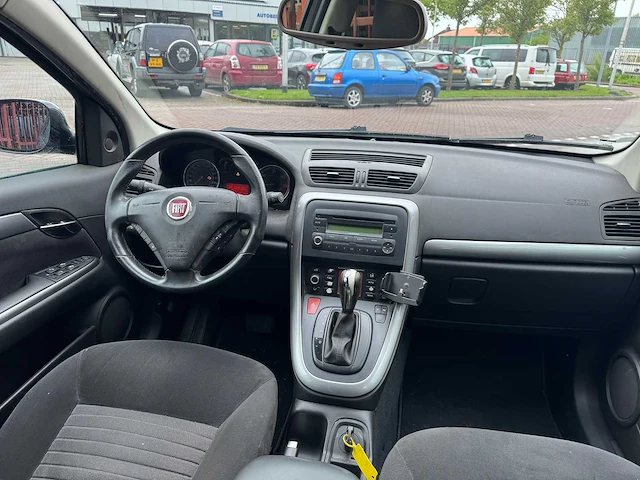 Fiat croma 1.9 jtd corp.premium, 49-zn-gk - afbeelding 4 van  17