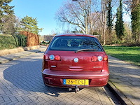 Fiat croma 2.2 16v dynamic automaat, 26-tz-lt - afbeelding 7 van  18