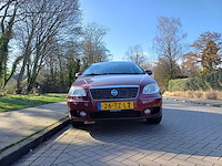Fiat croma 2.2 16v dynamic automaat, 26-tz-lt - afbeelding 2 van  18